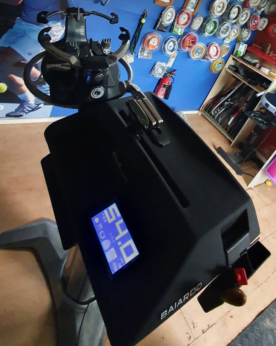 baiardo l stringing machine