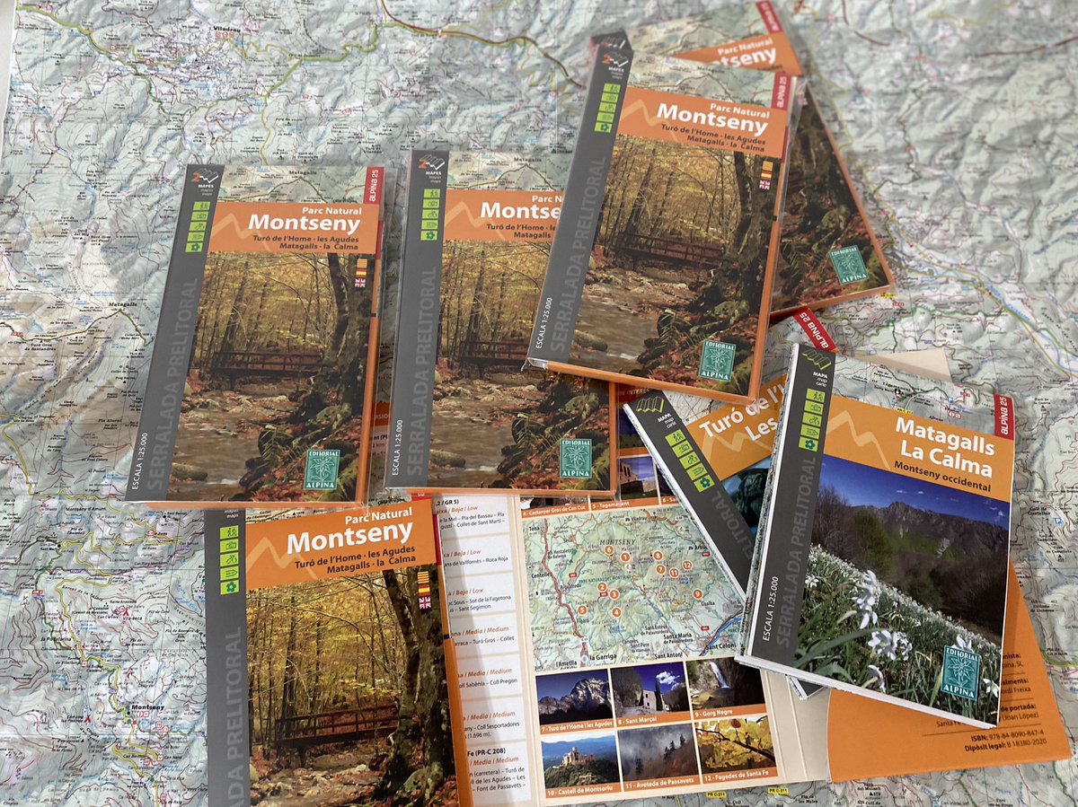 Nou mapa del Montseny, fruit del treball de mesos.
Les particularitats del Massís a nivell territorial obligaven a fer una feina en profunditat pel què fa a la revisió de la xarxa de camins, corriols i senders, així com de tots els elements d'interès natural i etnològic.