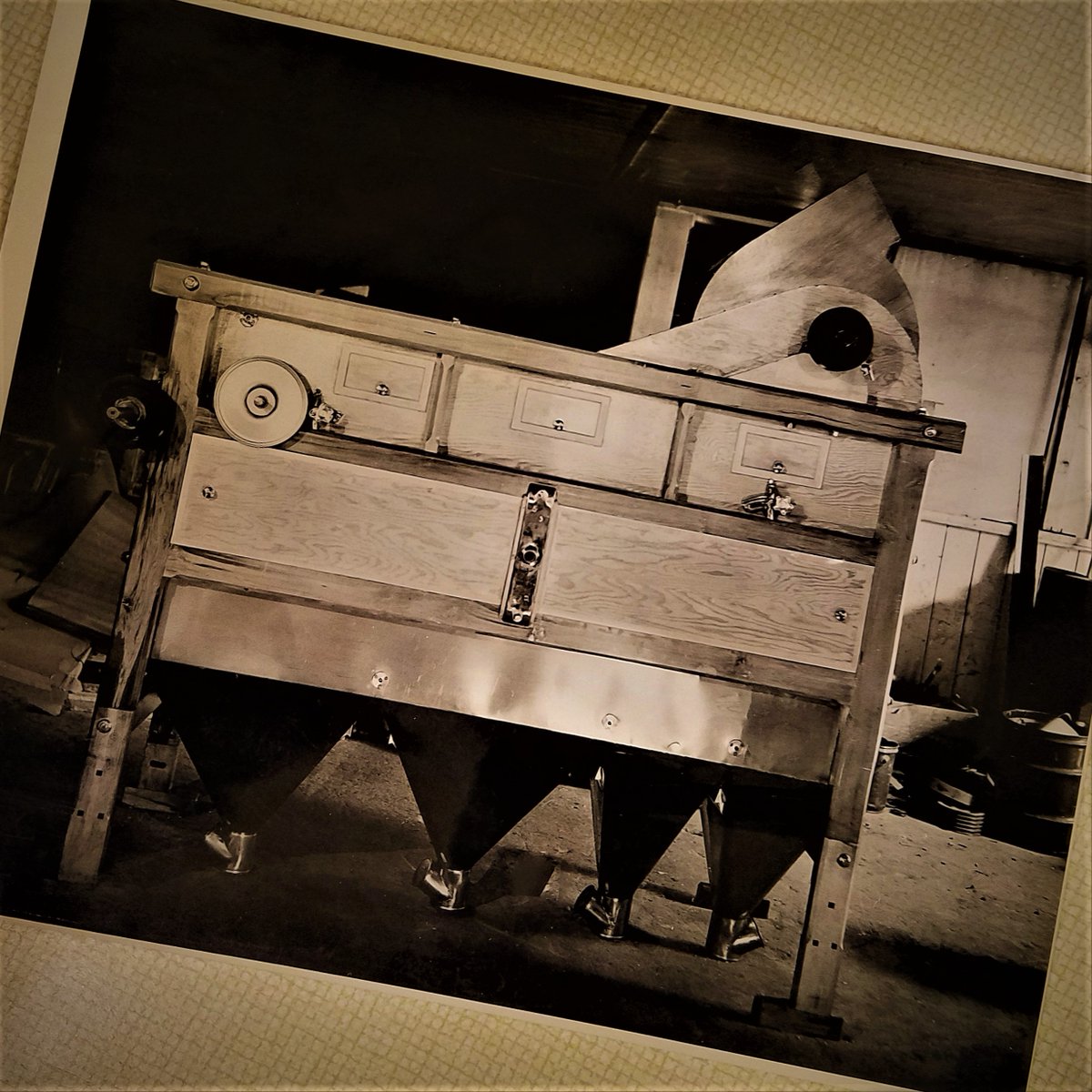 SmicoMFG's tweet photo. Happy #ManufacturingDay! Did You Know: Smico Manufacturing has been creating custom industrial screening equipment for companies worldwide since the 1930s. #Smico #ManufacturingDay2020 #AJMixing #SmicoSymons #OKmfg #NationalMFGday2020 #industrialscreener https://t.co/pgU09YT5Wr