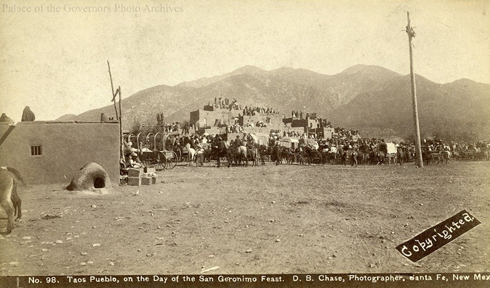 AwakeningInTaos's tweet photo. Taos Pueblo on the Day of the San Geronimo Feast - c. 1884 - 1892
Photographer: Dana B. Chase #NativeAmerican #Taos #TaosPueblo #Indigenious #NewMexico https://t.co/5KnBCYQg3s