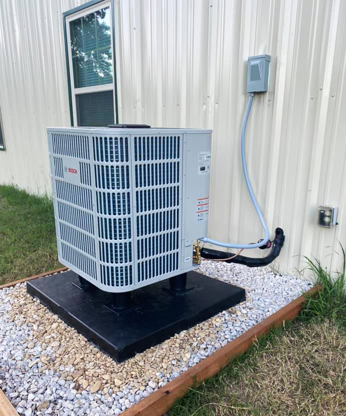 BoschHC_US's tweet photo. "Really happy with how this one turned out. It’s not our first & certainly not to be our last. We love the Bosch 2.0!"
HUGE thank you to this week's #ABCoftheWeek @shackhvac in Denton, Texas - beautifully done IDS2.0 #heatpump installation. Have a great weekend! 🙌 #HVAClife https://t.co/NuQj7kYRJT
