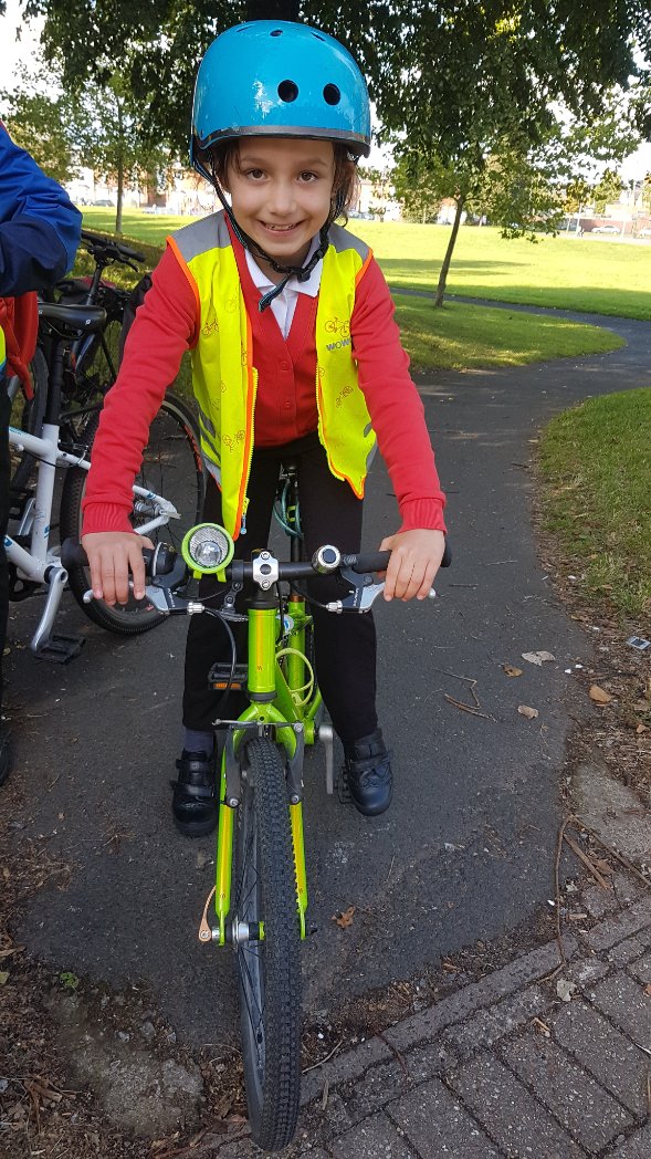 LUCYSENIOR10's tweet photo. Matilde cycles to school almost every day. She says, 'I love it because, if you have a bad day when you cycle home you feel good and really happy' #SustransWin https://t.co/XDDveRJ92q