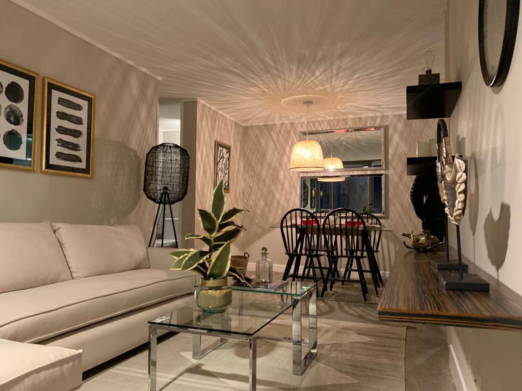 bauerarqtos's tweet photo. El estar comedor del departamento piloto del Edificio Santa Rosa del Mar en Coquimbo quedó realmente notable, estamos felices con el resultado.
Proyecto: @bauer_projects 
.
Decoracion: @deccondiseno 
.
.
.
#architecturedesign #interiorismo #coquimbo #santarosadelmar https://t.co/uWuevfjZvi