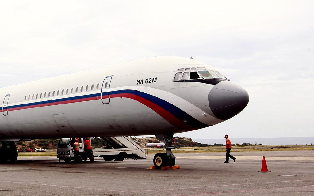 desdebolivar_'s tweet photo. Alianza del Gobierno Bolivariano de Venezuela y Rusia. permite que seamos el primer país en recibir la vacuna Sputnik V contra el Covid-19, gracias a nuestro Presidente @NicolasMaduro en atención permanente a su pueblo
#VacunaSputnikVEnVenezuela
#SoyComunicadorClap https://t.co/MG5CFJaHr9