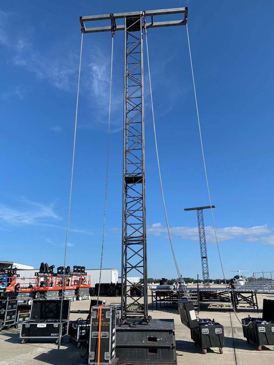 roc_off's tweet photo. The RocOff crew has been busy preparing Sanford Airport's Million Air Hangar for a Presidential rally in South Florida. Our delay towers and rigging are spread across the air field to ensure full outdoor coverage of this evening's event. https://t.co/QyAGVQFXcy