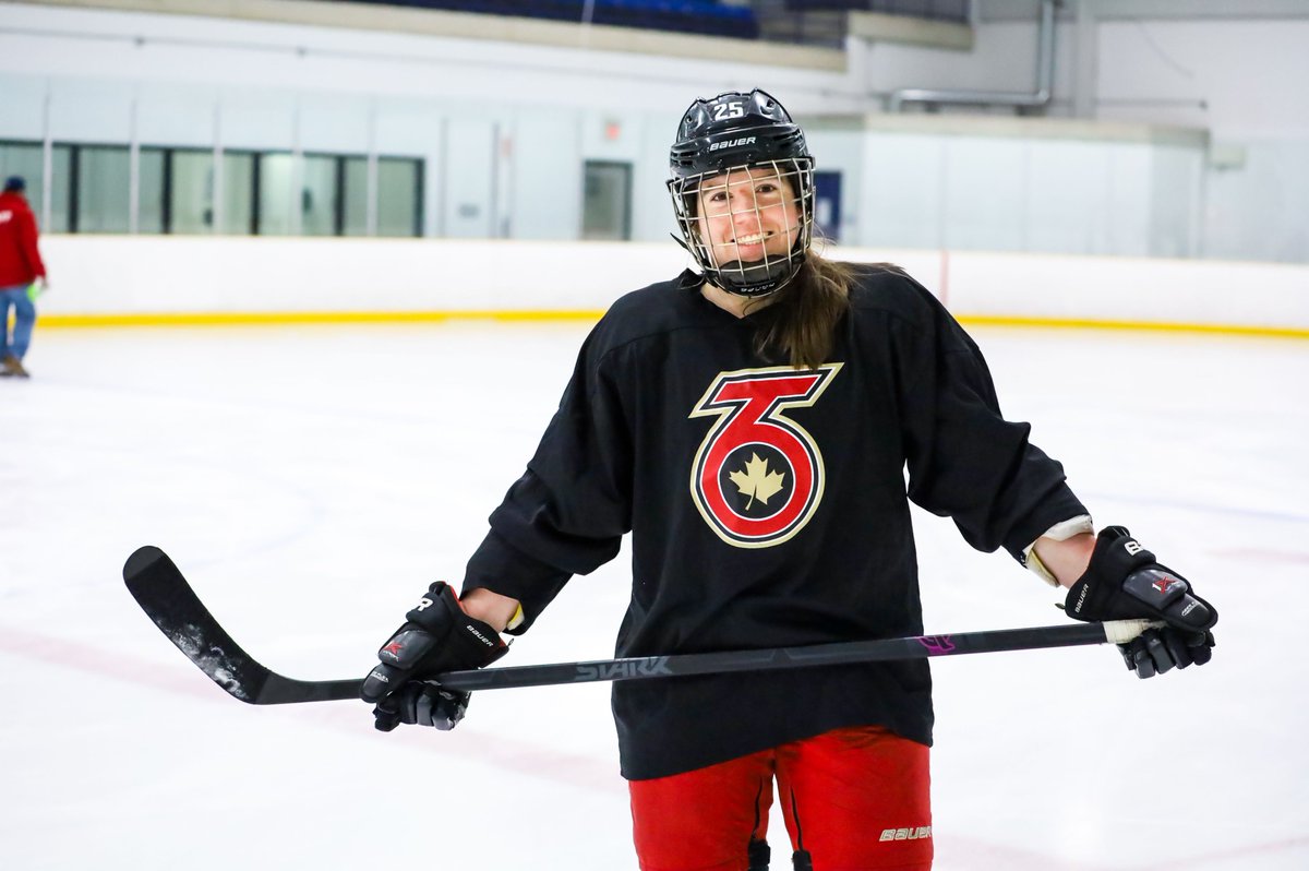 Today is #WorldSmileDay 

Everybody knows that the best types of smiles are hockey smiles and that's on science