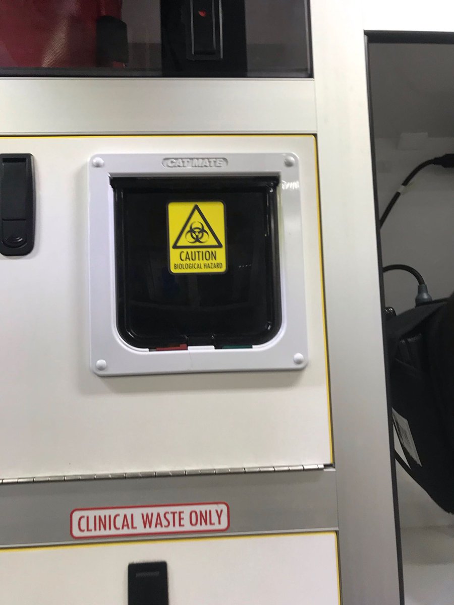 7ideas's tweet photo. Cross-industry innovation én low-tech ;-) In de UK gebruiken ze kattenluikjes in ambulances voor gevaarlijk afval. (via Gijs Punselie)
#lowtech #crossindustryinnovation #catmate #simplicity https://t.co/2hcD5PuI4y