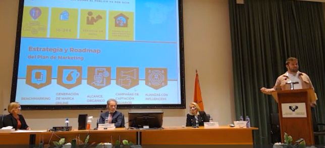 masterMBAe3's tweet photo. Cuatro ideas emprendedoras se presentan en esta 5ª edición @masterMBAe3: 

- Proyecto Kuenti 
- Proyecto  Reboluzing 
- Proyecto Ubyco
- Proyecto Agritech
#MasterMBAe3 #UPVEHU #Emprendimiento #Empresas
#Clausura https://t.co/kO20zM4X3J