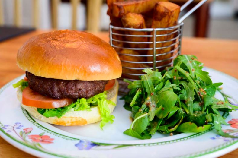 Why not head down to @whitworthhall for some tasty treats this weekend?! 😋 Find out more here 👉 bit.ly/2RKfppH #whitworthhallhotel #whitworthweddings #northeast #finedining #overnightstay #deer #deerpark #tastytreat #burgerandchips #countryside #countryhouse