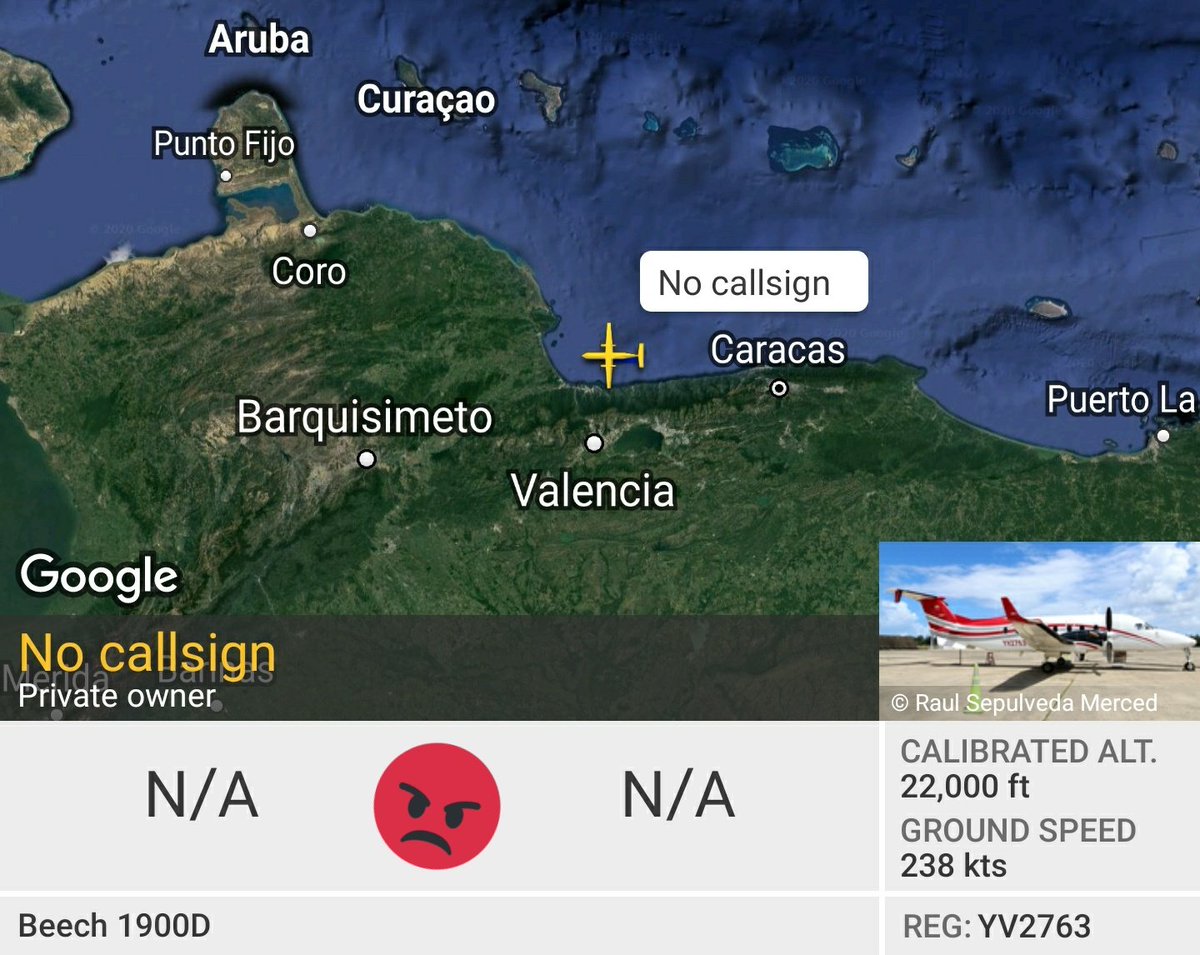 Arr3ch0's tweet photo. Hace un mes que no veía el sancionado Beech 1900D #YV2763 de PDVSA. Activo frebte a las costas de Carabobo en dirección Oeste. #Venezuela https://t.co/0HbLTJQ06G