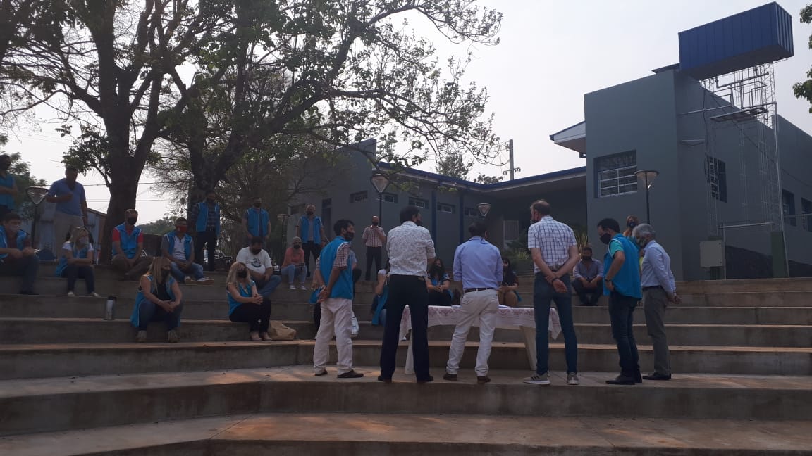 En Jardín América hoy entrega Complejo Turi Deportivo UDPM. Lugar emblemático de nuestro Sindicato! Con aportes genuinos de nuestros afiliados/as seguimos materializando sueños. GRACIAS! <a href="/udpm_misiones/">UDPM</a> <a href="/Marcos42866602/">Marcos Caballero</a> <a href="/cjdechat/">Christian Dechat</a> <a href="/fabianchilipank/">Fabian Chilipanka</a> <a href="/ADOMIS_Misiones/">ADOMIS_Misiones</a> <a href="/robertoadrian82/">Roberto Adrian</a>