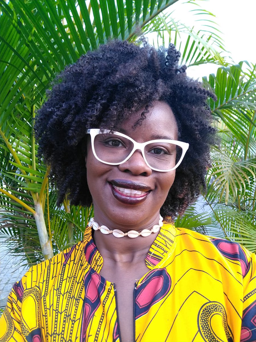 NegritudePSOLRJ's tweet photo. Rose Cipriano  moradora de Duque de Caxias. Ativista da educação. Participa Fórum Municipal dos Direitos da Mulher da cidade. É filiada ao MNU-Movimento Negro Unificado e constrói a Rede de Mulheres Negras. E Ativista do Coletivo Minas da Baixada .
@rosecipriano_ 
#psol https://t.co/E2cqhjdPl8