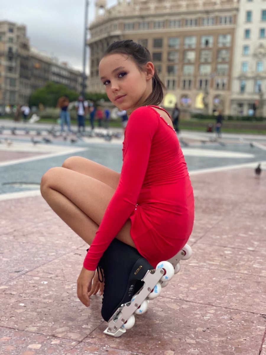 OffIceSkates's tweet photo. Spanish โธ Championship winner Emily Ginni in her @OffIceSkates ๐ช๐ธ #officeskating https://t.co/JBcA45hbBM