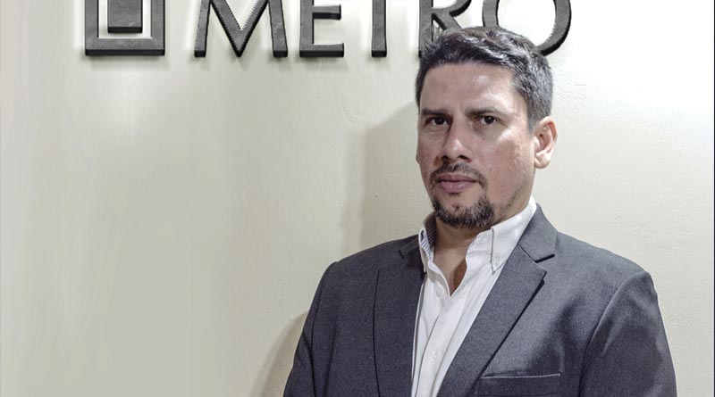 cap_paraguay's tweet photo. No hay nada mejor para conocer el éxito de una marca que dejar que los mismos consumidores hablen por ella. La consultora Metro elabora el estudio Ranking de Marcas.  Su director, Diego Aguayo, nos habla sobre dicho trabajo.

#noticap
https://t.co/hHShVAadUf https://t.co/E5VFHtKS4f