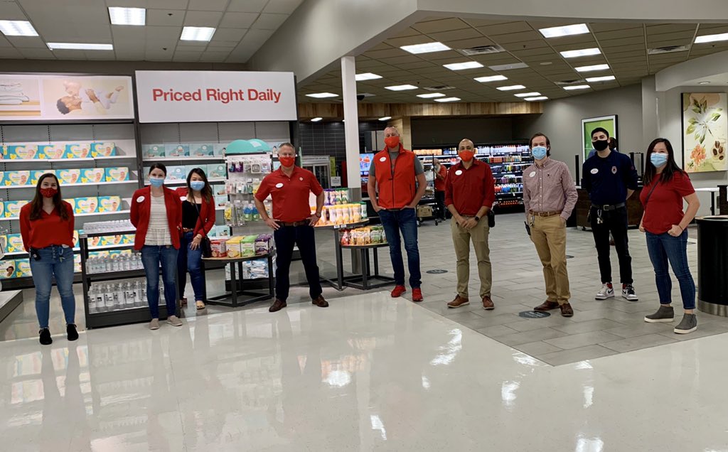 It was a pleasure hosting our HQ leadership team at T0913. We had a great time sharing our teams journey and our business! #WeAreTarget <a href="/LilyTardia/">Lily Tardia</a> <a href="/mschindele/">Mark Schindele</a> <a href="/bradw_taylor/">Brad Taylor-White (he/him)</a> <a href="/leannewiborg/">leanne wiborg</a> <a href="/yupingkao/">Yu-Ping Kao</a> <a href="/slingsbylisa/">Lisa Slingsby</a> <a href="/laurenkaycarter/">Lauren Carter</a>