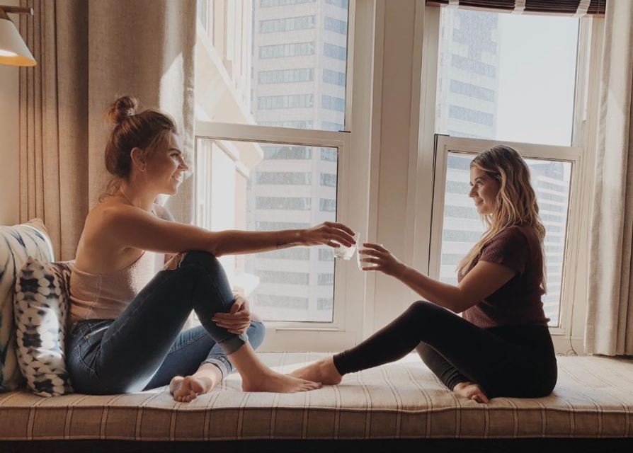 hotel_republic's tweet photo. Cheers to the perfect getaway with your best friend! 🥂 #HotelRepublic
📸: @oliveschmolive https://t.co/W2QxZLJ7Pf