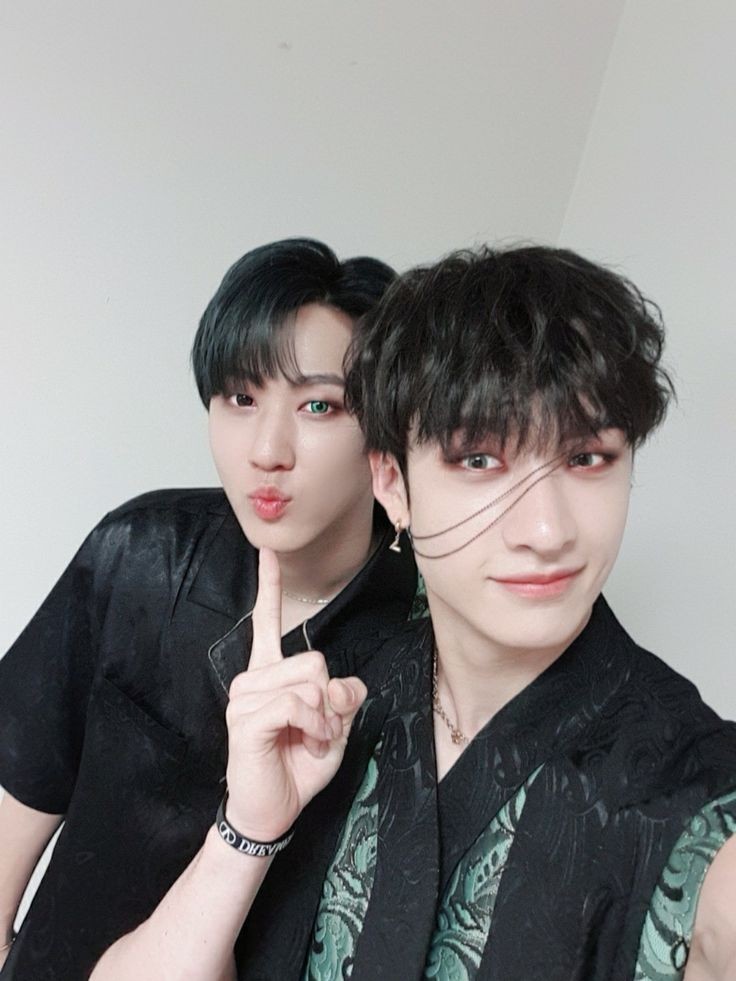 BangChan with Changbin !!  #HappyBangChanDay  #우리의_천리방_찬아_생일축하해  #OurHavenBangChan @Stray_Kids