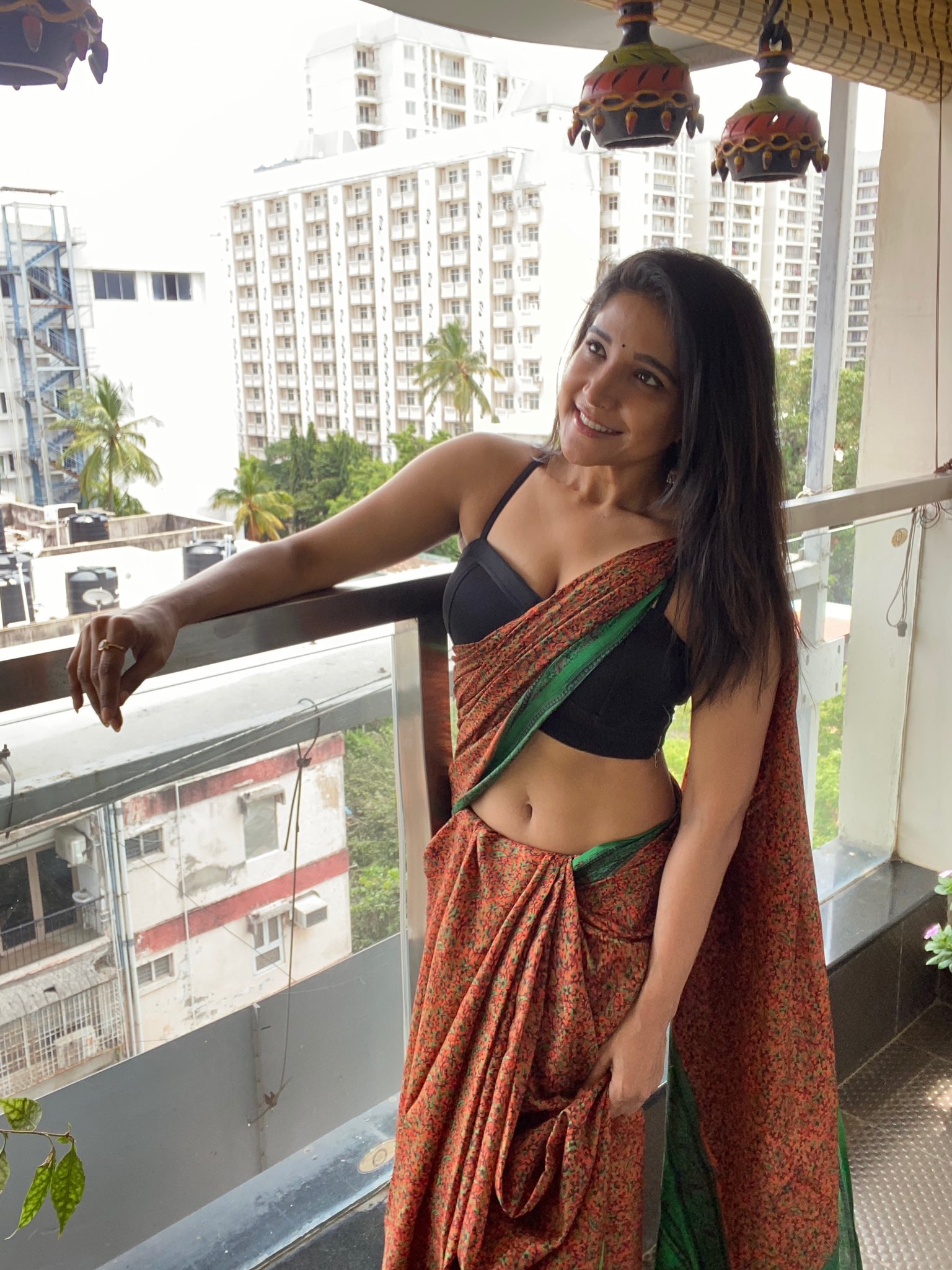 EjVimO1UwAAHjWc?format=jpg&name=large