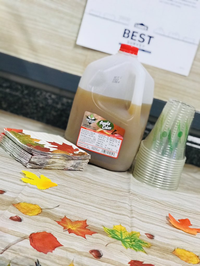 We appreciate you a HOLE lot! Cider &amp; donuts for our amazing associates on this fun Friday! 😊🤤🍩☕️ #FridayVibes #donutsmakeeverythingbetter #lowes765 #FUNtastic #straightouttawestmain <a href="/big44country/">Audrey</a>