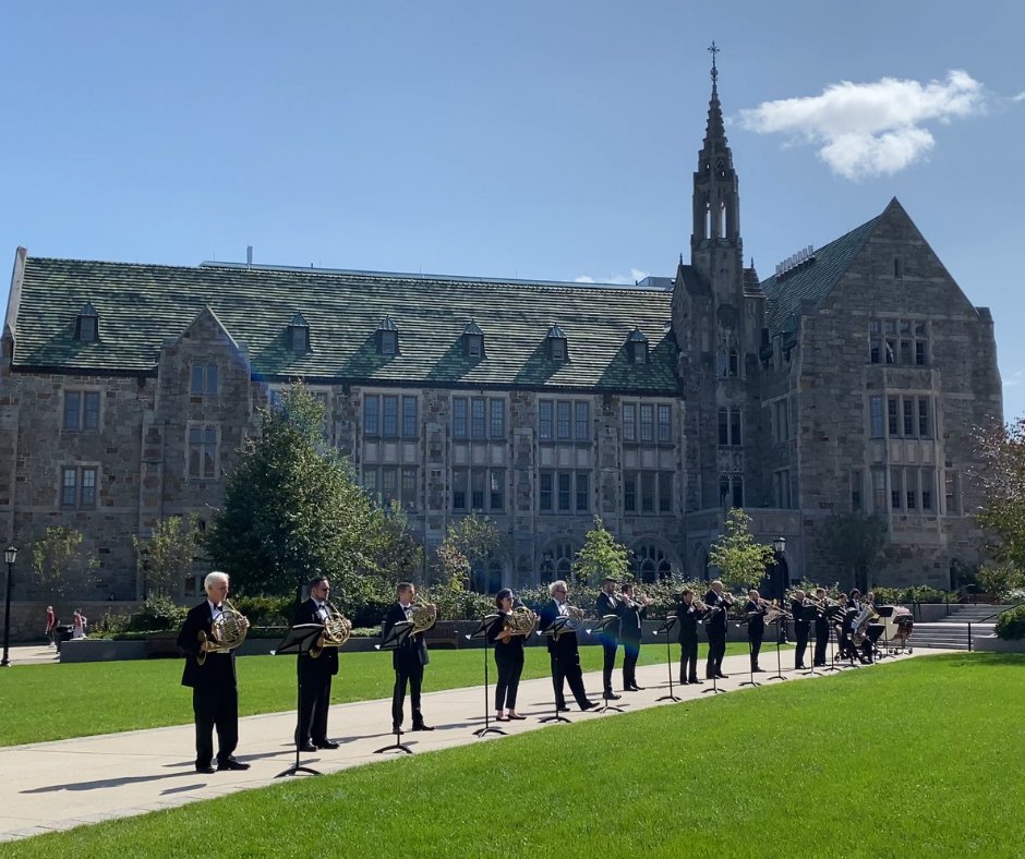 BCAlumni's tweet photo. Relive the magic of @BostonCollege Pops Off the Heights!
See the Boston Pops, Josh Groban, student performers, and much more. Watch now: https://t.co/i4yfEvKQzk
#BCPops https://t.co/vWkA7yuym2