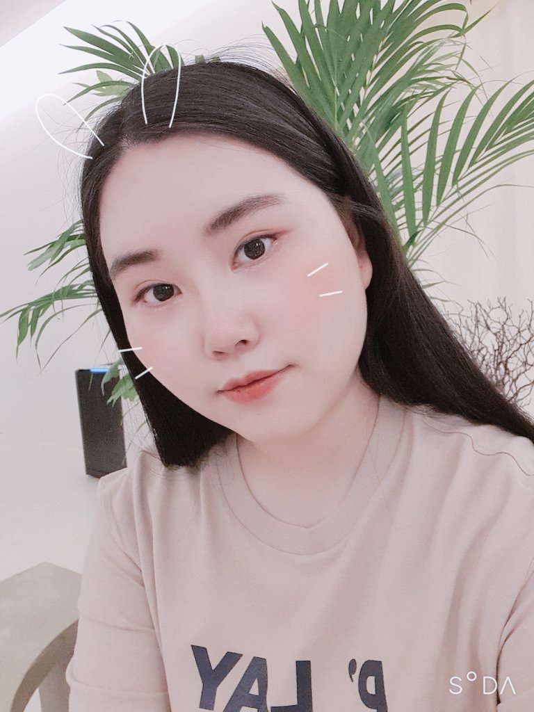 이쁘게 봐줘❣
#tinkerbellselcaday