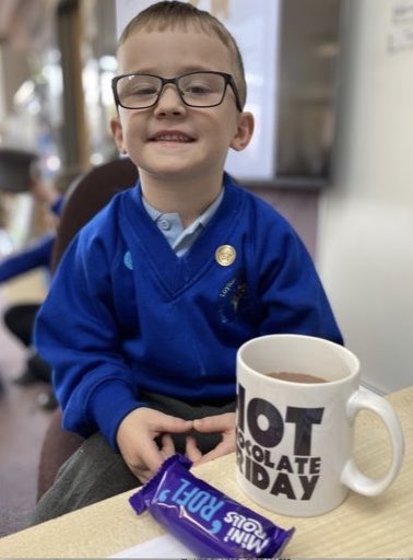 alexmiddlehurst's tweet photo. Another learner of the week! This boy has impressed me so much this week and has come out of his shell! ✨ #learneroftheweek SO PROUD🤩 https://t.co/Spv6g9AJ5S