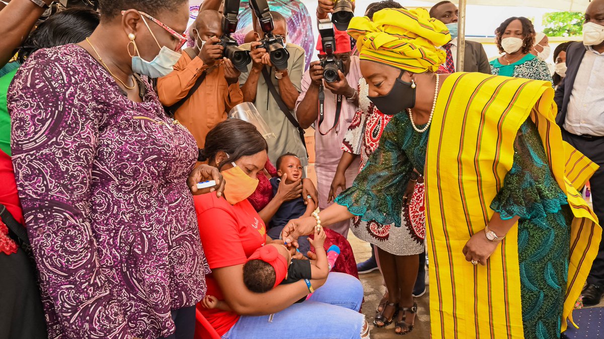 JokeSanwoolu's tweet photo. Today, I had the pleasure of flagging-off the Y2020 Lagos State Maternal, Newborn, Child And Adolescent Health (MNCAH) Week which is dedicated to play up health of our mothers, children and young adults in the State. https://t.co/KdD2qFWHSA