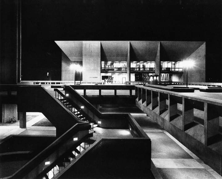 areasvellas's tweet photo. Cypress College, Cypress, California. 1967-72
Caudill Rowlett Scott and William Blurock &amp; associates
#architecture #arquitectura #interior 
https://t.co/fCekXIrE2X https://t.co/Ki1iiAEayR