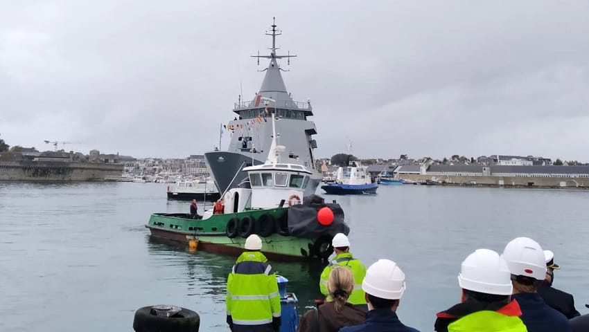 Armada_Arg's tweet photo. El patrullero oceánico multipropósito ARA “Piedrabuena” fue botado ayer en el Astillero Kership, en la localidad de Concarneau #Francia. Es el segundo de los cuatro patrulleros oceánicos multipropósito que serán incorporados a la #ArmadaArgentina.
👉https://t.co/0Daxe68lbm https://t.co/tb5Kp4oM9d