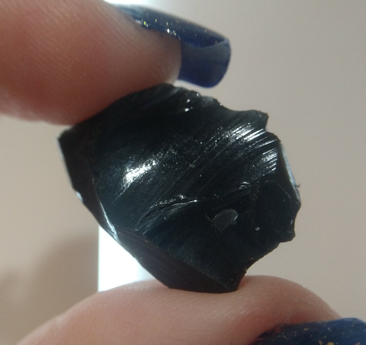 Day 2 of  #Rocktober -  #Igneous rocks.Anyone who has talked to me long enough knows that I love Obsidian. Formed by rapidly cooling lava, it comes in black, green, and snowflake. It's useful as a tool, a weapon, and as decoration. It's one of the most important rocks in history.
