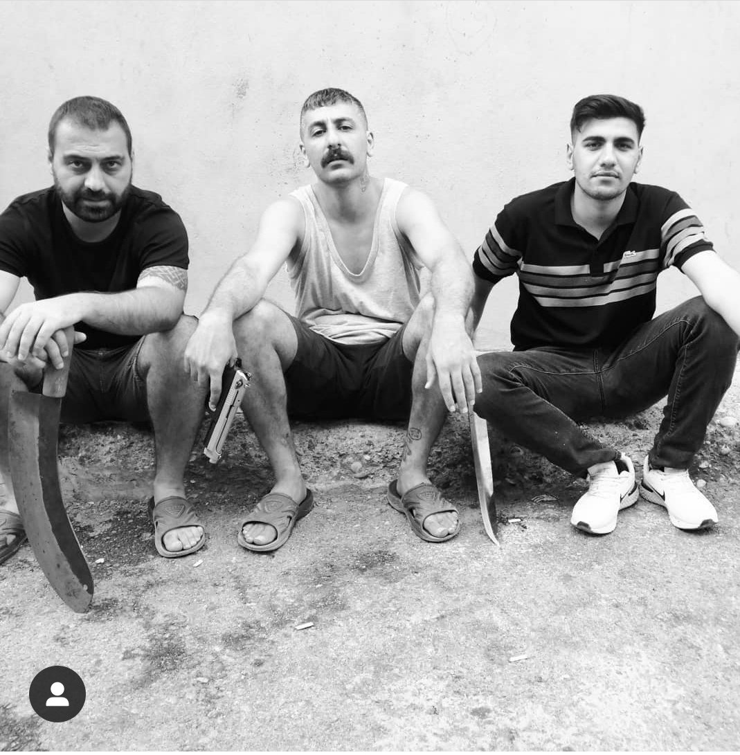 HuyluOrkun's tweet photo. Gece gündüz çalıştık çok iyi bir sezon geliyor 😉👍😎 #sokağınçocukları #blutv #sıfırbir #sıfırbiryapım #filizçelikmenajerlik https://t.co/HhCK0J8ZSW