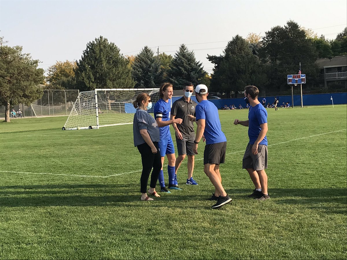 Timberlinesocc's tweet photo. Wolves 1 to Skyview 2. Celebratory senior night was superb! #DirtyWolves https://t.co/jhyIXOPUmn
