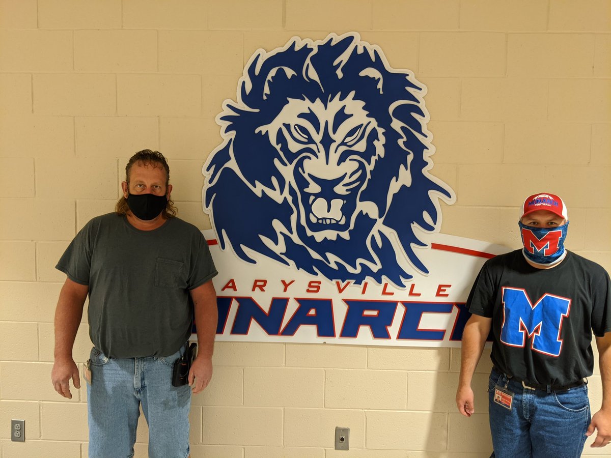 ThomasRCochran's tweet photo. Thank you to our amazing custodial team! Their efforts to keep our building clean, our students/staff safe and focused on school cannot be overstated.
Shout out to Jason (pic-L) Phil (pic-R)
Jeff A., Jeff S., Bo, Tommy, and Greg
@DianeMankins 
@MHS_Monarchs 
@MarysvilleEVSD https://t.co/P55muyQx7a