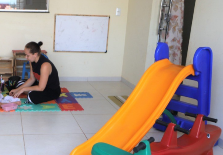 Heid Carla adaptou a garagem da casa para atividades remotas da escola dos filhos. Confira: bit.ly/2Gk8sJF