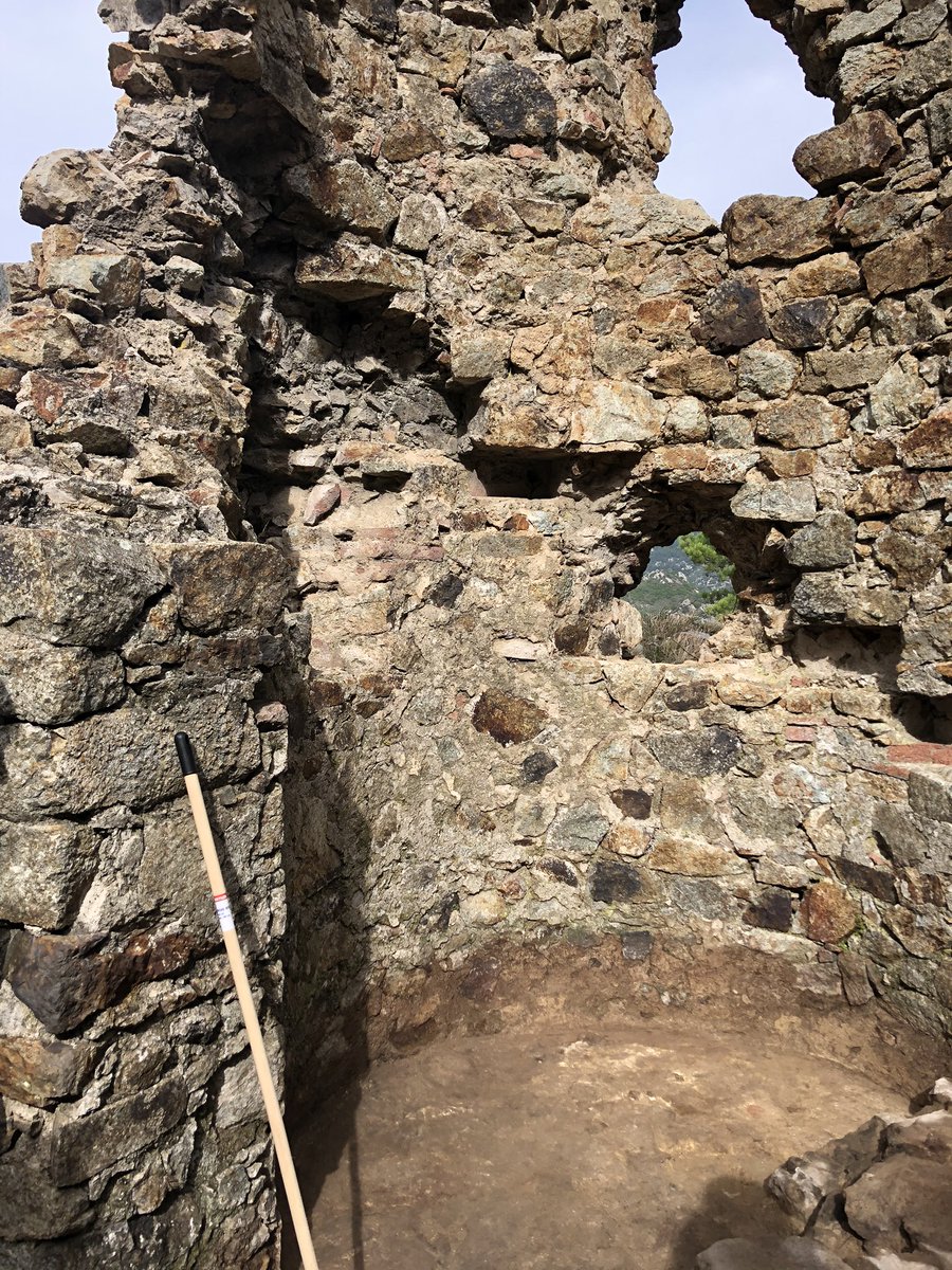 vselvini's tweet image. Vivariu. Début des fouilles au fortin de Pasciolo. Patrimoine historique à préserver, à promouvoir et à transmettre aux générations futures. @IsulaCorsica @oecorse