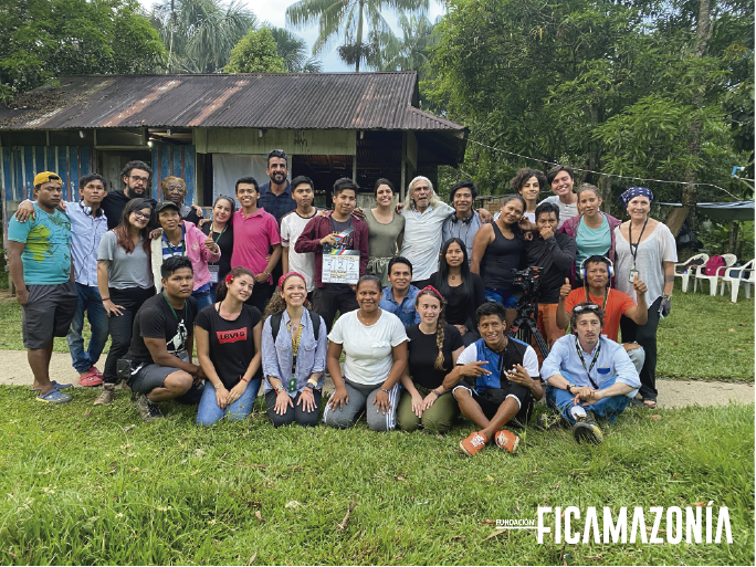 ficamazonia's tweet photo. 🎬 @Ficamazonia y @NetflixLAT anuncian el estreno de los cortos La Puzanga y Árbol de vida y muerte, producto del Taller de Narración Audiovisual Frontera Verde, en Leticia, Amazonas. 👉 Desde hoy, disponibles en Netflix en los contenidos asociados a #FronteraVerde https://t.co/hHDyYOhE5y