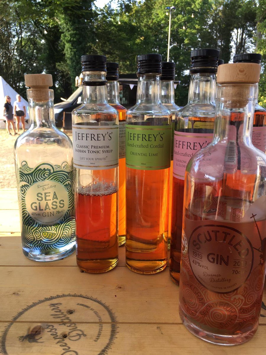jeffreyspremium's tweet photo. ⭐️WIN⭐️ It’s cocktail time! Create indulgent cocktails with a giftbox of Jeffrey’s Indian Tonic Syrup and handcrafted Cordials. Follow, like &amp; RT .Winner selected at random &amp; announced Mon 5 Oct(UKonly).#cocktails #mocktails #cordials #indulge #treats #jeffreys @deer_distillery https://t.co/xbzse6yvGx