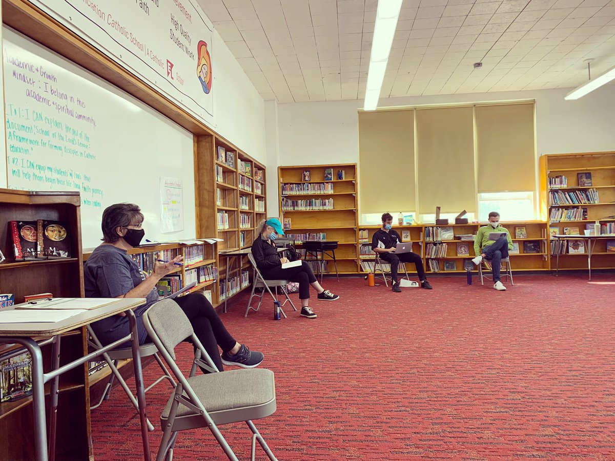 ACScardinals's tweet photo. Mrs. Roberts is doing a beautiful job leading our staff in an archdiocesan wide professional development day #wearedisciples #wearecrew https://t.co/LG5zW0Oq01