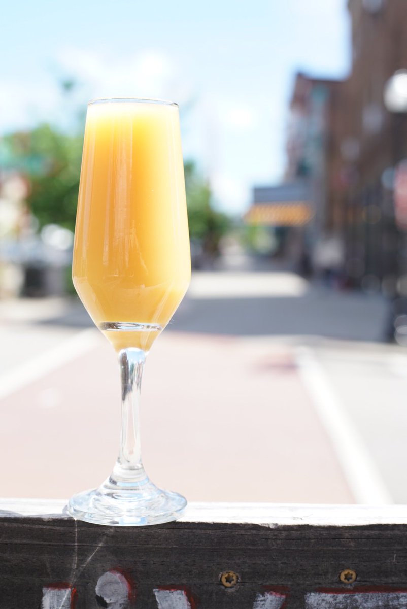 Ladder_19's tweet photo. HOMECOMING WEEEKEND🐻🐱
•
9AM - Bagels Beer &amp; Mimosas
10AM - Kitchen Opens
•
Rest of the Day - Drink &amp; Football🏈 
•
We’ll see you here🍻 https://t.co/autJoxFXtH