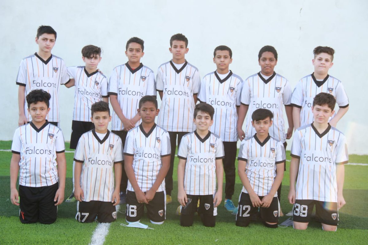 AcademyAlmajd's tweet photo. ضمن مباريات بطولة المجد للاكاديميات مواليد 2007-2009 جمعت مباراة اليوم بين فريق ذا بيست و فريق الخالدية وانتهت بالتعادل 3-3 وظهرت المباراة بمستوى فني رائع من الفريقين.
سجل أهداف ذا بيست فارس الشعلان و وليد بريك هدفين.
فيما سجل أهداف الخالدية أمير الدولة و خالد خليل هدفين. https://t.co/VpRywgEpqk