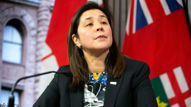 BREAKING: Toronto's top public health officials says residents should only be leaving home for 'essential trips' cp24.com/news/toronto-s…