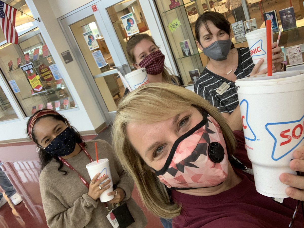 StoppGeri's tweet photo. Thank you @CoachCartmill1 for the @sonicdrivein drink! @LHSHarmon @lhshstuco https://t.co/NWkVPqBnEX