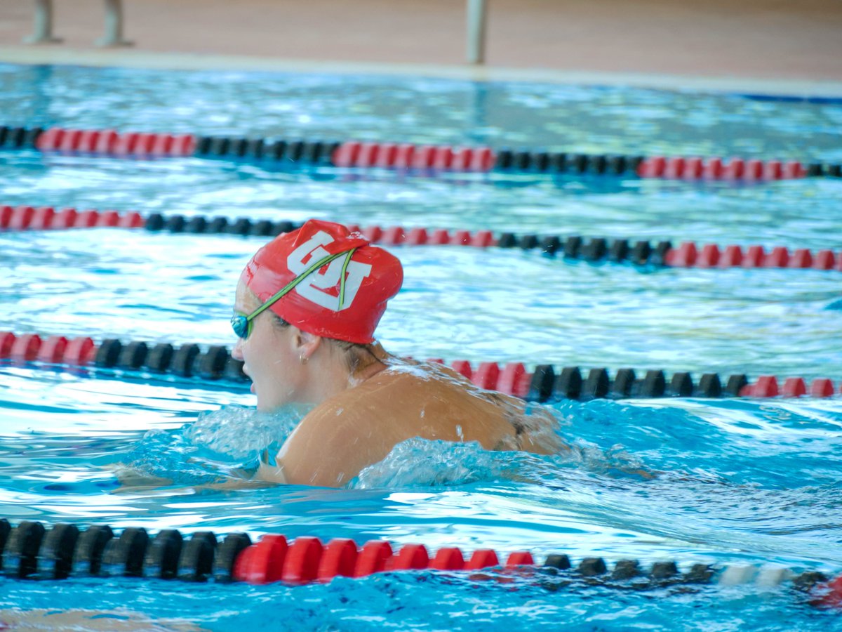 UTAHswimdive's tweet photo. Always a great day to get better! 🙌🙌 Happy Friday everyone! https://t.co/ZQ93QXpY0m