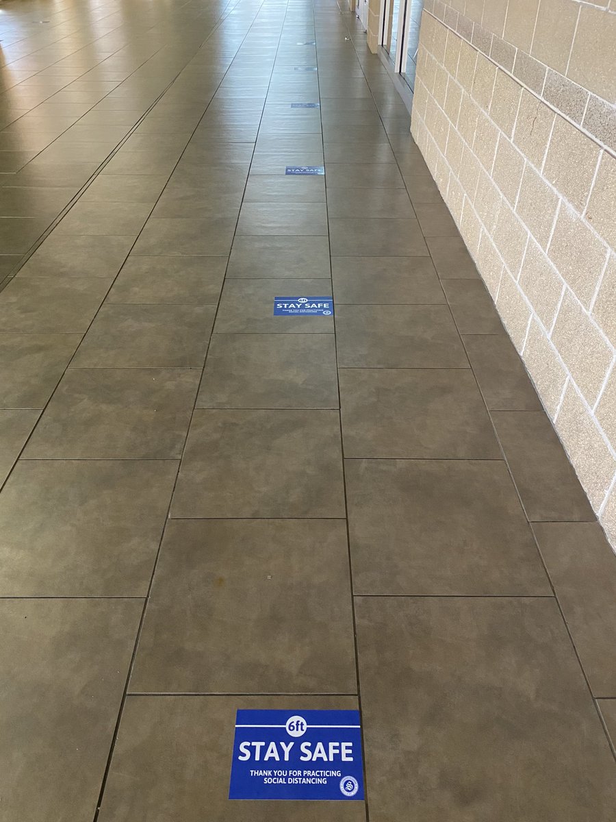 jokeeffeox's tweet image. ⁦@SuperStallions⁩ ready for a safe start on Monday! ⁦@SheldonISD⁩