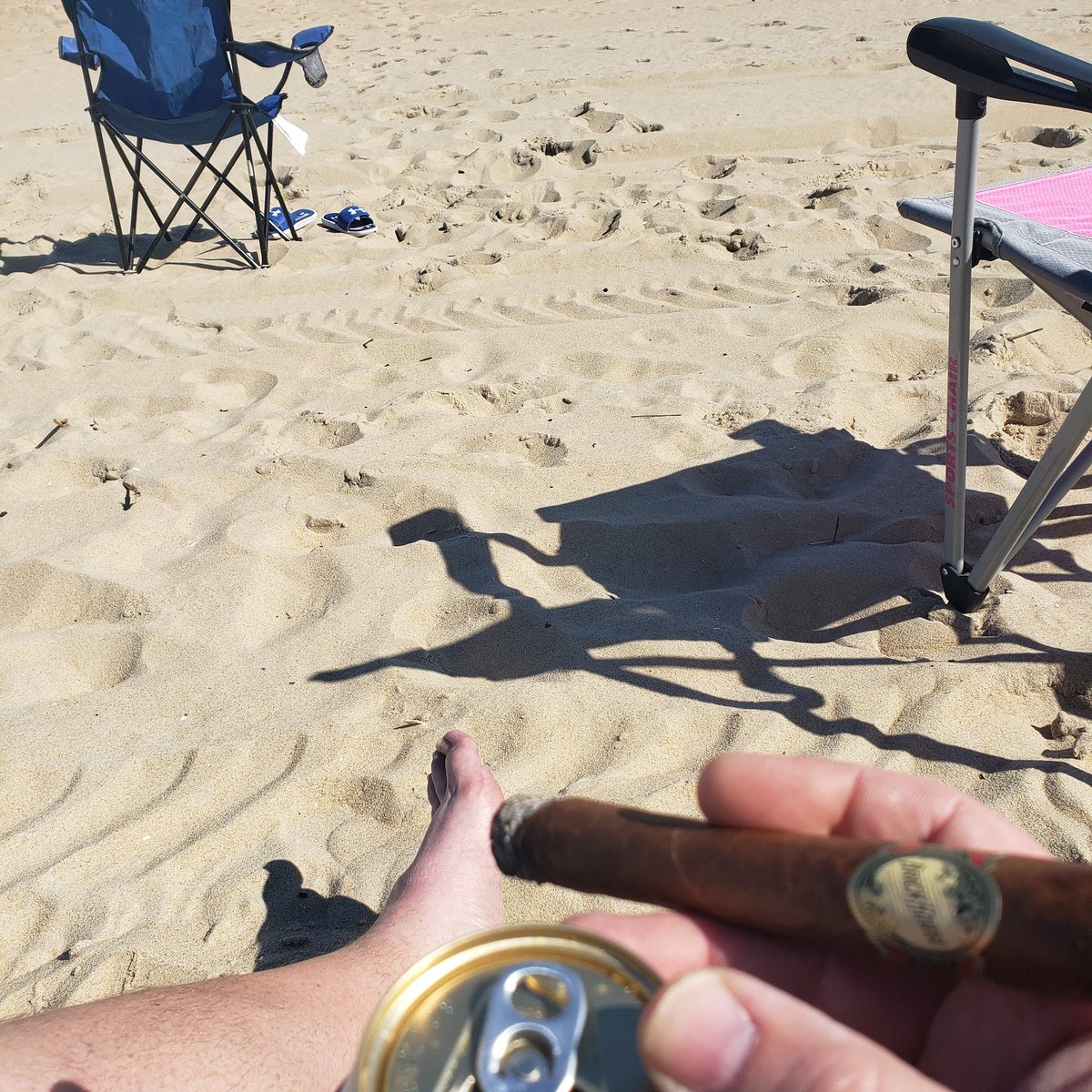 JoeGilliam20's tweet photo. #fall #brickhouse #ocmd https://t.co/UftDN406vp