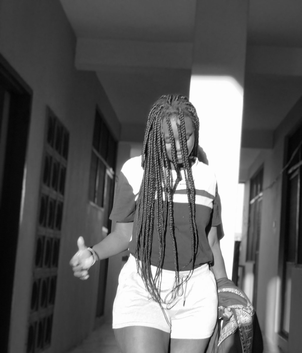 NaniBeegh's tweet photo. Fair and diced ✨🐝 https://t.co/O2Mu1A961B