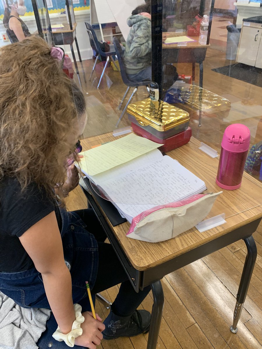 DebNovick's tweet image. Drafting personal narratives...they’ve already grown! #smallmoments #insideout