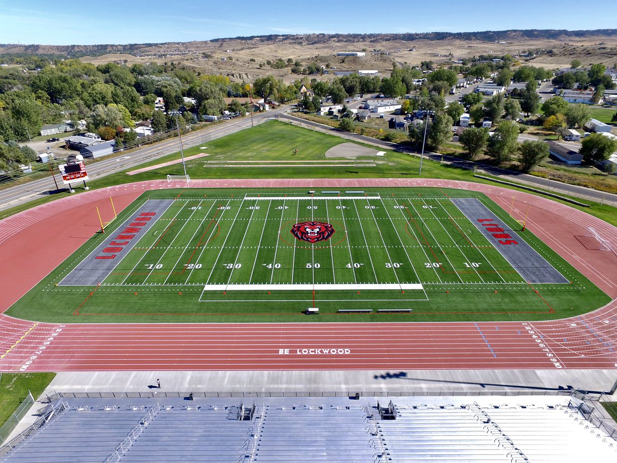 jdeaster11's tweet image. @FieldTurf Friday! 👀 Another great @FieldTurf &amp;amp; @BeynonSports track finished for the Great State of Montana! 😳 We thank Lockwood High for their trust in us! #leaveitallonthefield #makingfastlookgood #performance #safety #service 🏈⚽️🏃‍♀️🏃