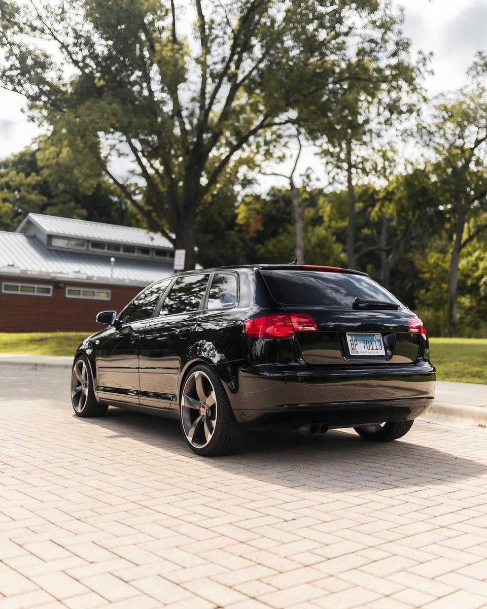 AudiClubofNA's tweet photo. Hot hatch π₯
@trist_a3
#Audi #A3 #A38P
#ACNA #AudiClubNA
photo // @josiahkwongphotos https://t.co/8lHO9tPGiO