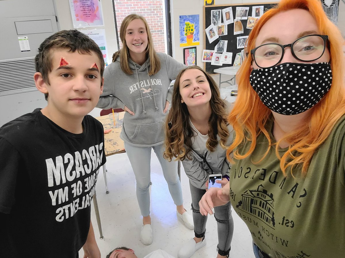 DVisualart's tweet photo. We are studying Art Careers in eigth grade and what better career to study during spooky season than SFX makeup! So much messy, creative fun today! @dade_schools @Dade_Middle https://t.co/R6uMP6g0bN